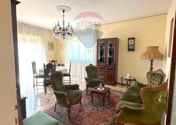 Sala da pranzo - Casa semi indipendente VIA Papa Giovanni XXIII
 
30, Cerano - foto 4