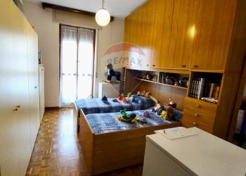 Camera / camera da letto - Quadrilocale Via Albino Cei
 
10, Sannazzaro de' Burgondi - foto 12