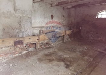 Stanza vuota - Independent house via San Zeno
 
8, Stradella - photo 10