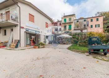 Edificio all\'aperto - Appartamento Semproniano - foto 29