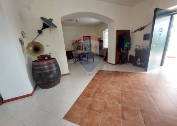 Hall / corridoio - Villa Ceppaloni - foto 19