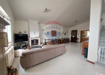 Sala da pranzo - Villa Ceppaloni - foto 21