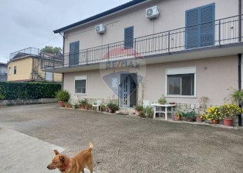 Casa all\'aperto - Casa semi indipendente San Leucio del Sannio - foto 1