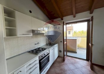 Cucina - Trilocale via cascina gatta
 
9, Turbigo - foto 6