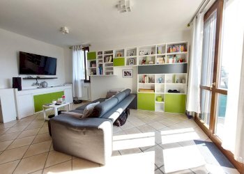 Foto 4 - Trilocale Via Arno
 
25, Ferno - foto 4