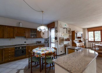 Foto 27 - Villa via nuova
 
61, Cisano sul Neva - foto 27