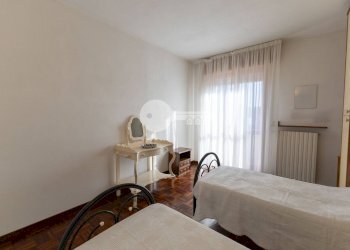 Foto 46 - Villa via nuova
 
61, Cisano sul Neva - foto 46