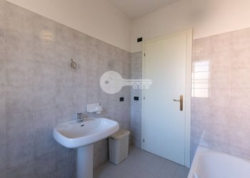 Foto 65 - Villa via nuova
 
61, Cisano sul Neva - foto 65