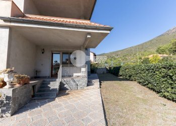 Foto 78 - Villa via nuova
 
61, Cisano sul Neva - foto 78