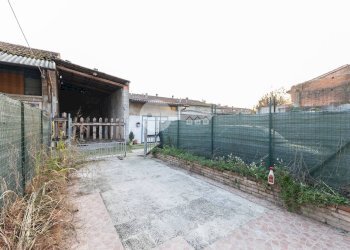 Foto 3 - Casa indipendente Vicolo Garibaldi
 
1/C, Cigole - foto 3