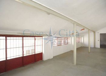 Magazzino P1 - Locale Commerciale Via Rembrandt, Milano - foto 5