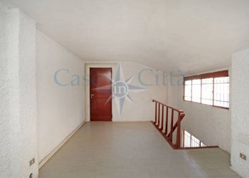 Magazzino P1 - Locale Commerciale Via Rembrandt, Milano - foto 7