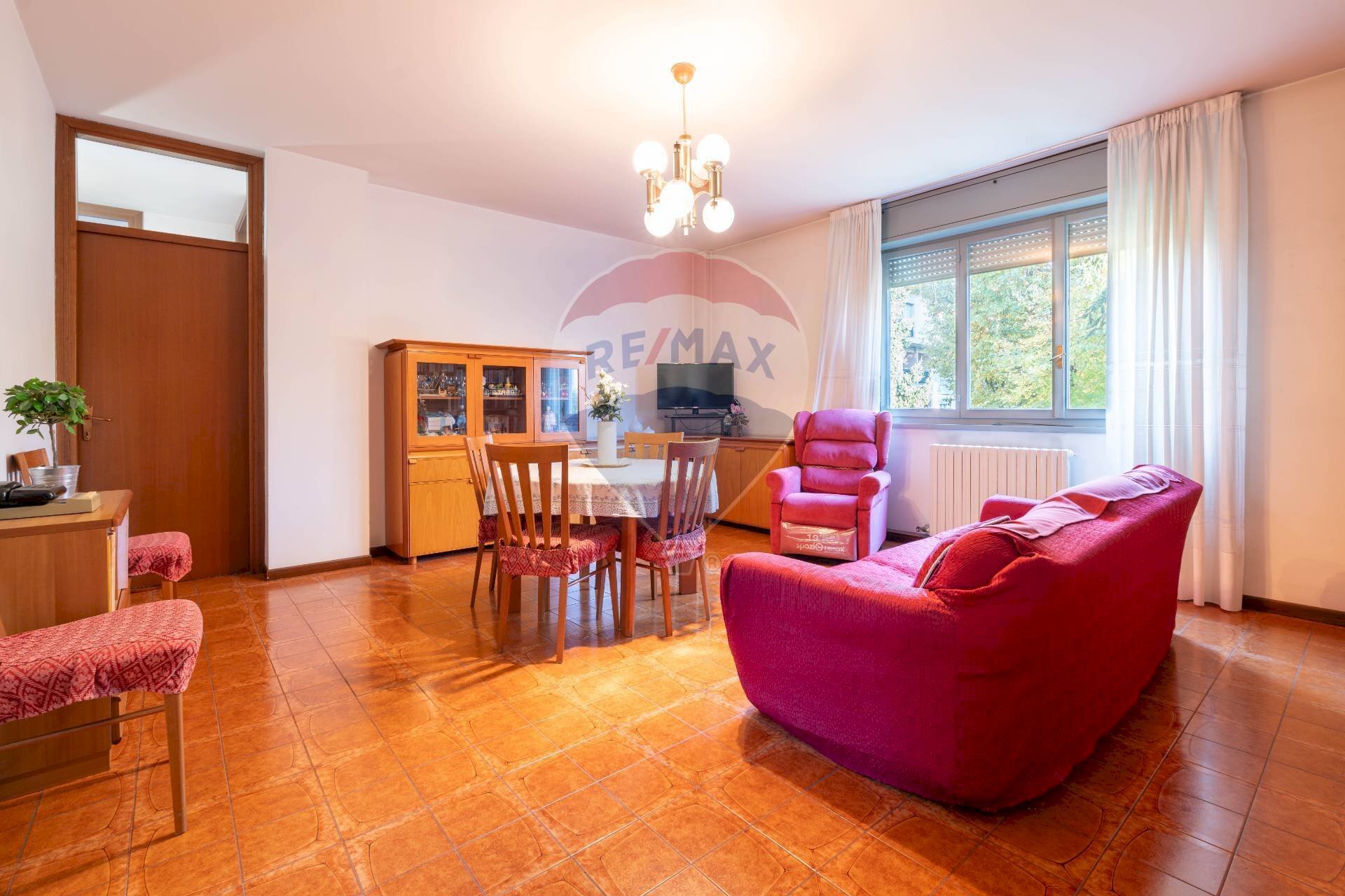 Sala da pranzo - Trilocale Via Mameli
 
11, Monza - foto 1