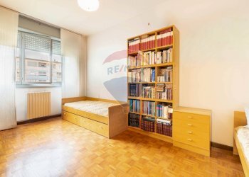 Camera / camera da letto - Trilocale Via Mameli
 
11, Monza - foto 26