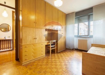 Camera / camera da letto - Trilocale Via Mameli
 
11, Monza - foto 27