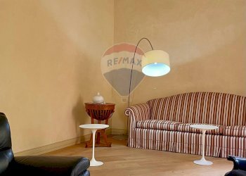 Soggiorno - Bilocale Piazza Del Monte
 
9, Reggio nell'Emilia - foto 2