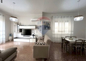 Sala da pranzo - Appartamento Corso Italia
 
9, Trapani - foto 1