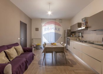 Sala da pranzo - Casa indipendente Via Mario Leggio
 
170, Ragusa - foto 9