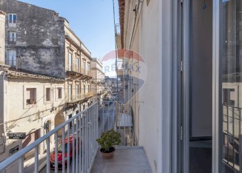 Balcone - Casa indipendente Via Mario Leggio
 
170, Ragusa - foto 13