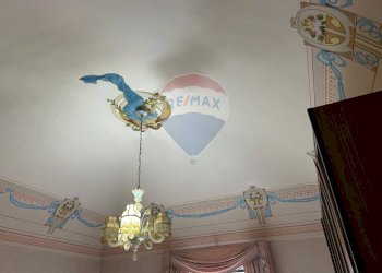 Dettagli - Casa indipendente Via Giombattista Odierna
 
109-111-115-117, Ragusa - foto 14