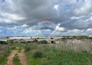 Vista delle montagne - Villa Contrada Serramenzana
 
16, Santa Croce Camerina - foto 12