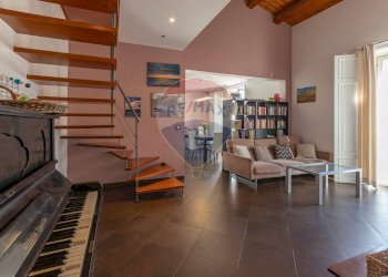 Soggiorno - Villa Bifamiliare Via Paternó
 
1, Ragusa - foto 1