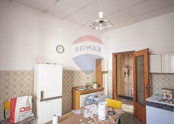 Cucina - Casa semi indipendente Piazza Umberto I
 
17, Vizzini - foto 12