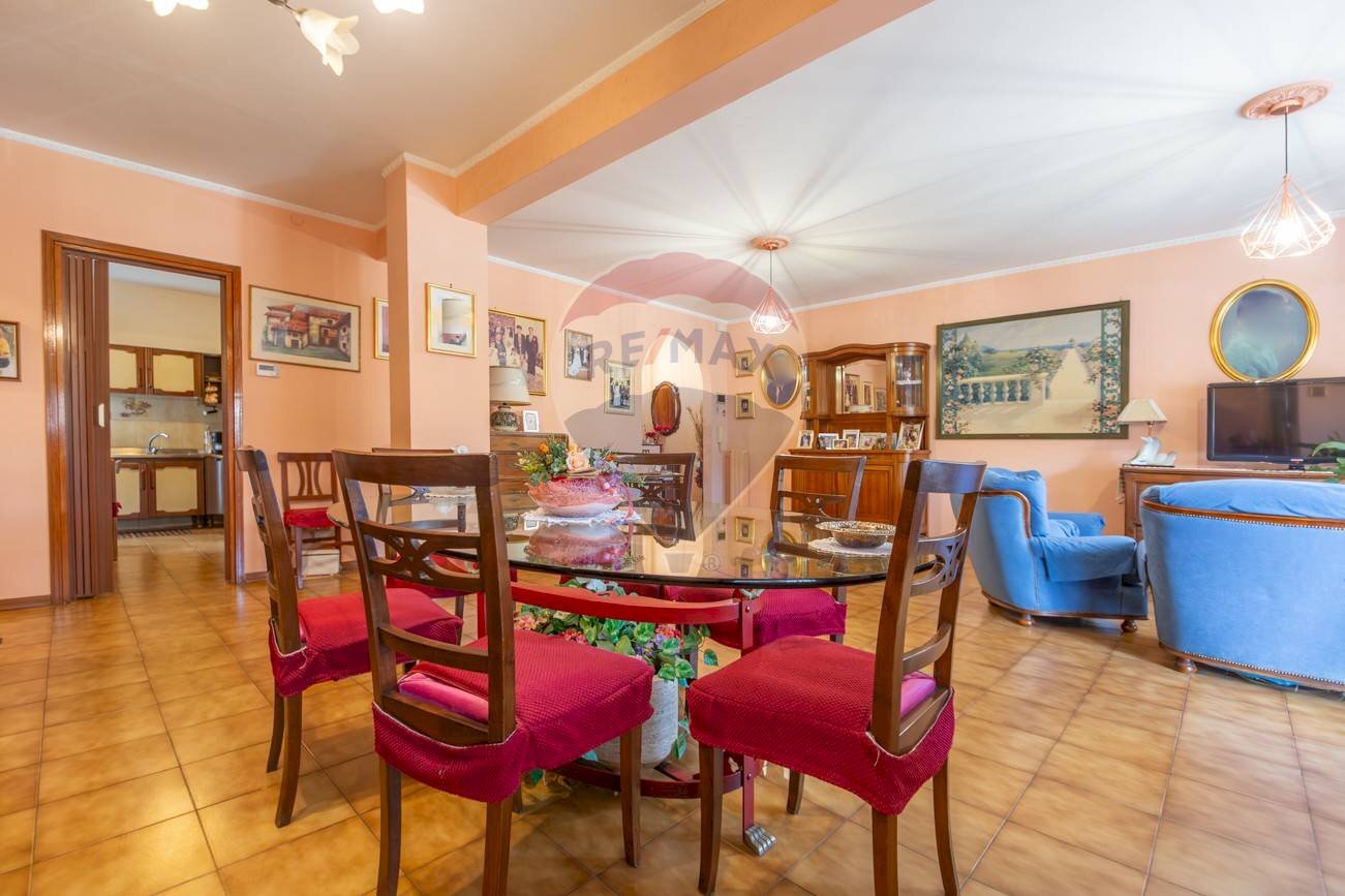 Sala da pranzo - Four-room apartment via Colle dell'Ara
 
92, Chieti - photo 2