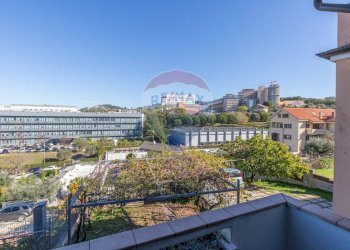 Balcone - Casa semi indipendente VIA COLLE DELL'ARA
 
221, Chieti - foto 7