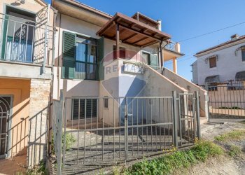 Casa all\'aperto - Casa semi indipendente VIA COLLE DELL'ARA
 
221, Chieti - foto 23