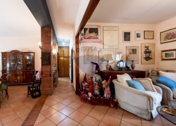 Soggiorno - Villa Via Ubaldo Comandini, Roma - foto 16