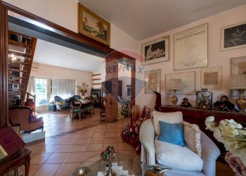 Soggiorno - Villa Via Ubaldo Comandini, Roma - foto 17