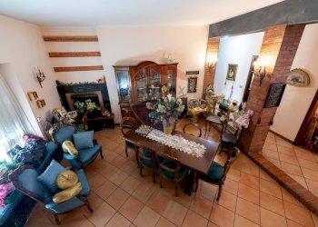 Sala da pranzo - Villa Via Ubaldo Comandini, Roma - foto 27