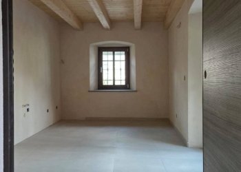 Foto 2 - Bilocale Località Tharencan
 
9, Pollein - foto 2