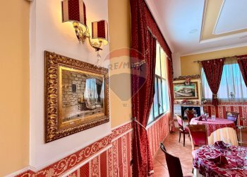 Hall / corridoio - Commercial Premises Via XX Settembre
 
359, Avezzano - photo 13