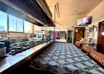 Cucina - Commercial Premises Via XX Settembre
 
359, Avezzano - photo 27