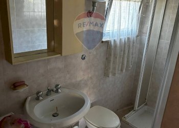 Bagno - Independent house Contrada Intagliata
 
130, Castiglione Messer Raimondo - photo 8