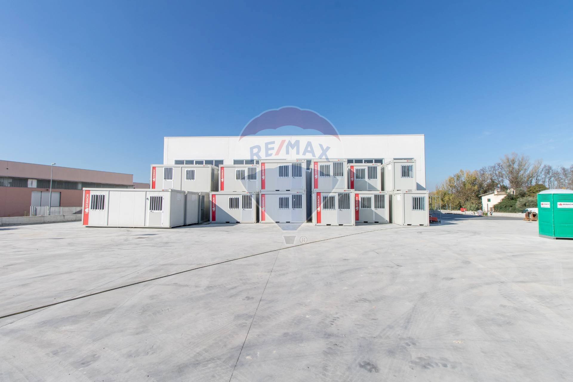 Casa all\'aperto - Capannone Via A. Toscanini
13, Montesilvano - foto 3