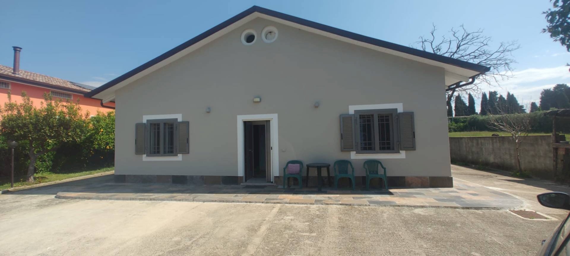 Foto 1 - Villa Via Guido Scocozza
 
9, Eboli - photo 1