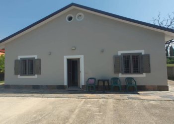 Foto 1 - Villa Via Guido Scocozza
 
9, Eboli - foto 1