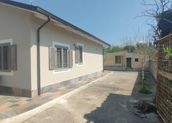 Foto 2 - Villa Via Guido Scocozza
 
9, Eboli - foto 2