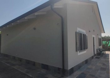 Foto 3 - Villa Via Guido Scocozza
 
9, Eboli - foto 3