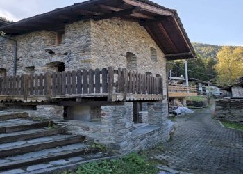 Facciata - Villa Frazione Chamin, Arvier - foto 1