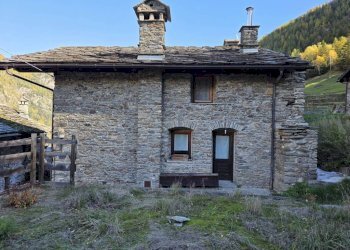 Facciata - Villa Frazione Chamin, Arvier - foto 12