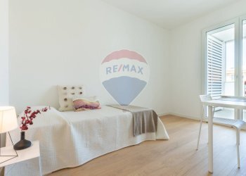 Camera / camera da letto - Quadrilocale via della Pineta
 
209, Cagliari - foto 26