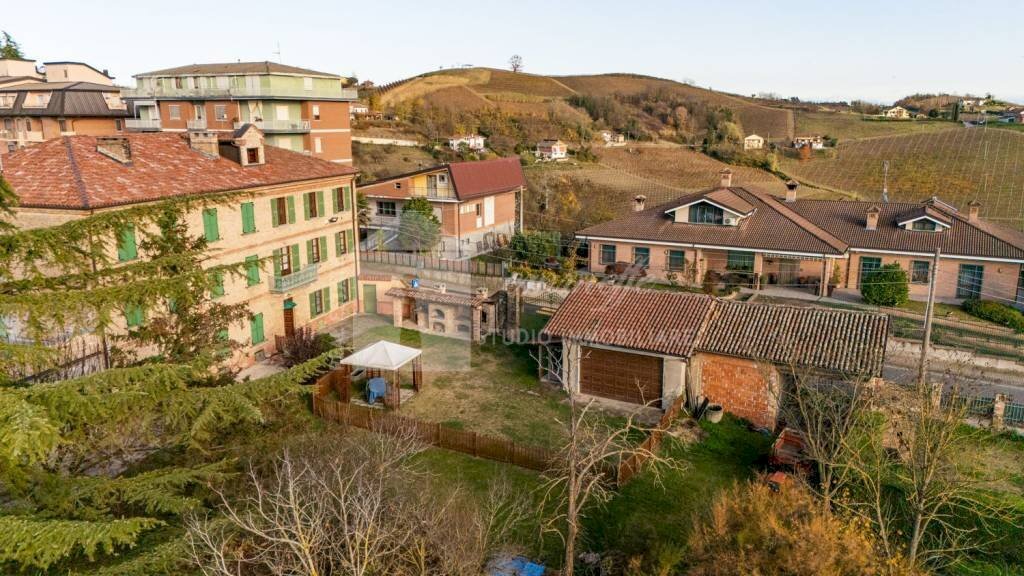 Vista - Rustico via Duca d'Aosta, Castelnuovo Calcea - foto 2