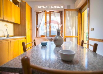 Sala da pranzo - Appartamento VIA DELLA LIBERTA
 
SNC, Castell'Azzara - foto 6