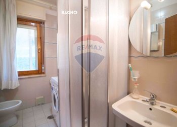 BAGNO CON DOCCIA - Appartamento VIA DELLA LIBERTA
 
SNC, Castell'Azzara - foto 25