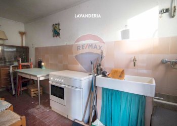 LAVANDERIA - Appartamento VIA DELLA LIBERTA
 
SNC, Castell'Azzara - foto 32