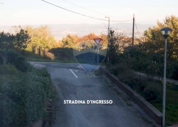 Edificio all\'aperto - Appartamento VIA DELLA LIBERTA
 
SNC, Castell'Azzara - foto 33